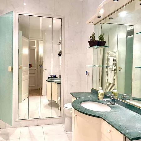 Daire Nadia By Terry's Homes