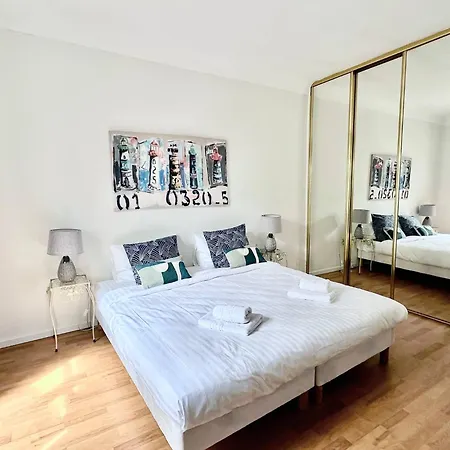 Nadia By Terry's Homes Apartment Cannes